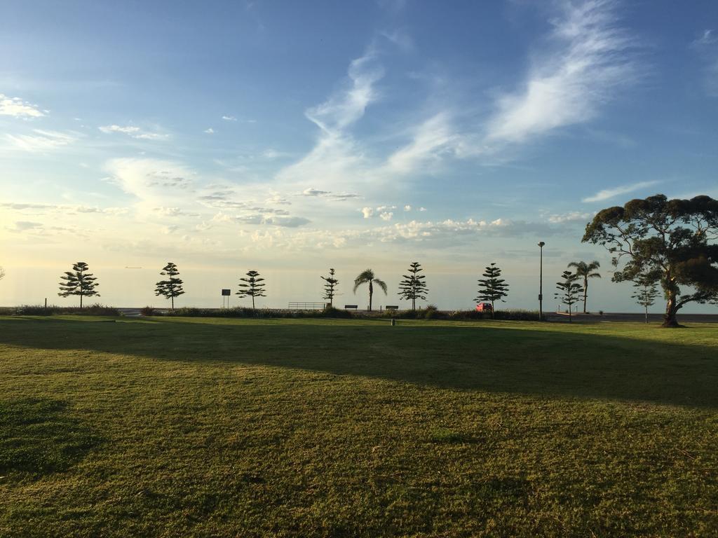 Foreshore Motor Inn Уайалла Экстерьер фото