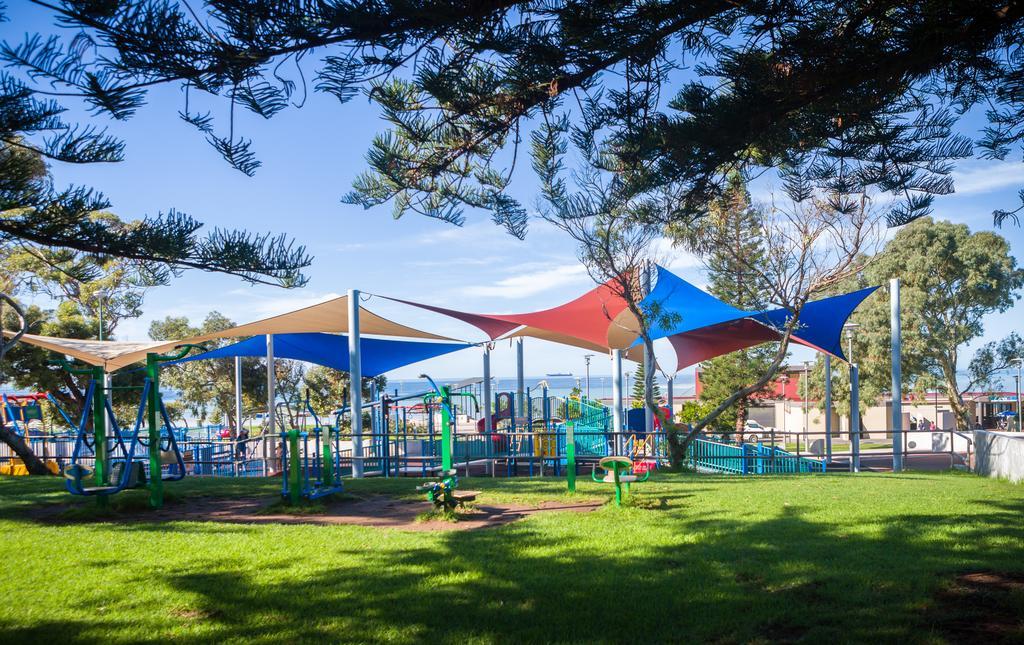 Foreshore Motor Inn Уайалла Экстерьер фото