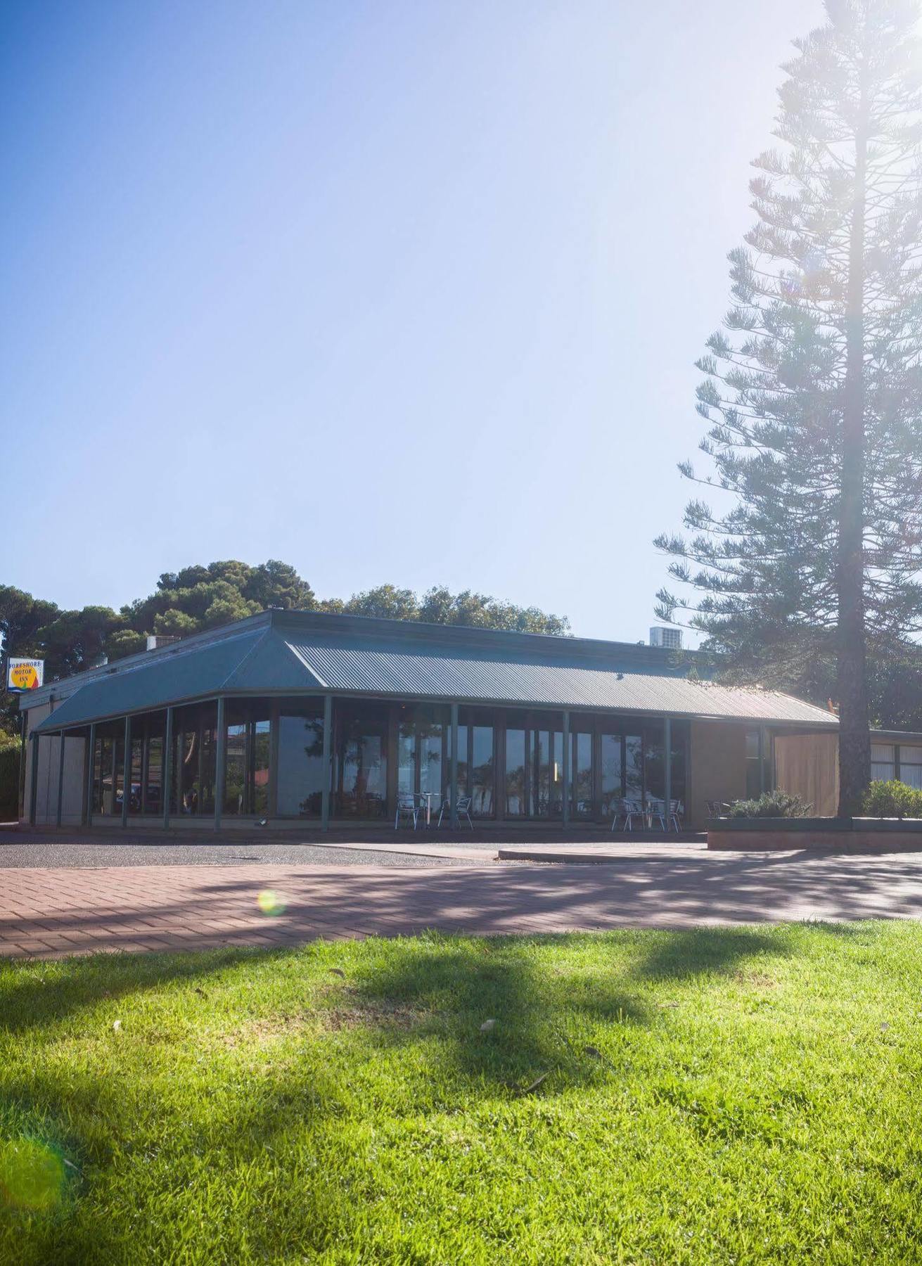 Foreshore Motor Inn Уайалла Экстерьер фото