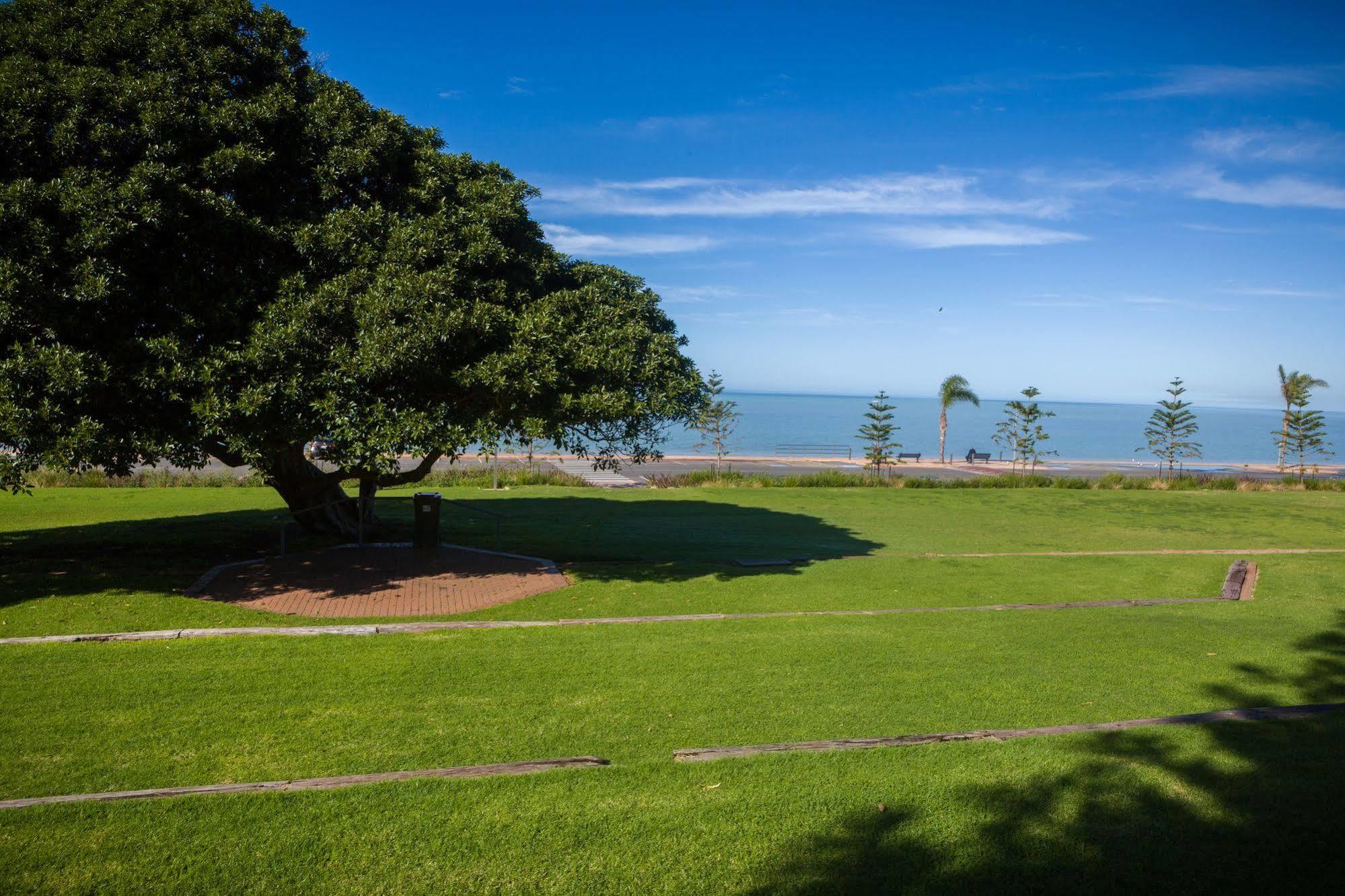 Foreshore Motor Inn Уайалла Экстерьер фото